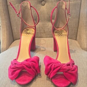 Vince Camuto Carrelen Suede Block Heel  Sandals Size 11